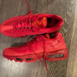 Men’s Size 12 Nike Air Max